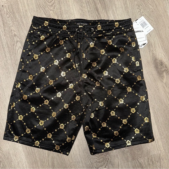 NWT DRILL CLOTHING COMPANY Gold & Black Tiger Print Mens Short Size M - Picture 2 of 9